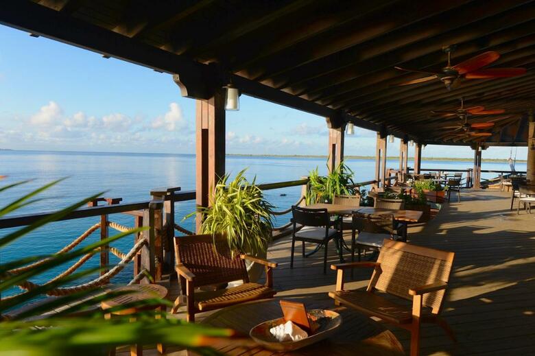 Hotel Harbour Village Beach Club
