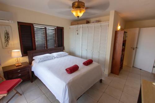 Casa Coco Bonaire At Sabalpalm Villas