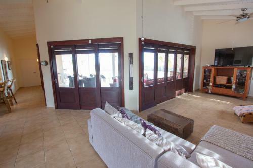Casa Coco Bonaire At Sabalpalm Villas
