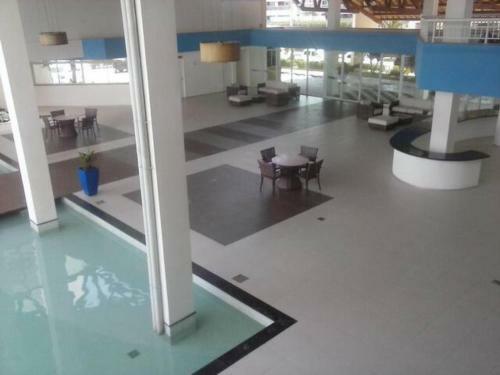 Apartamento No Porto Das Dunas Com Vista P/ O Mar