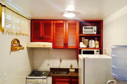 Excelente Apartamento Em B�zios Rua Das Pedras