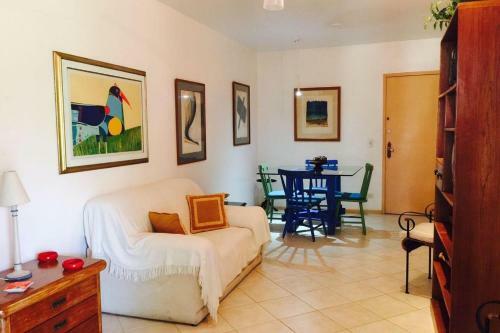 Excelente Apartamento Em B�zios Rua Das Pedras