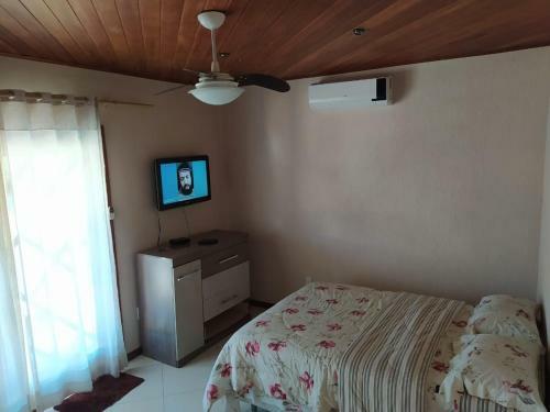 Casa Confort�vel Com Piscina Na Praia de Tucuns