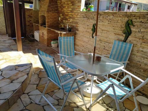 Casa Confort�vel Com Piscina Na Praia de Tucuns