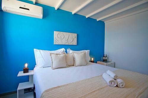 Hostal Sofia's On The Beach