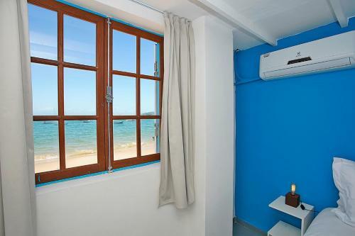 Hostal Sofia's On The Beach