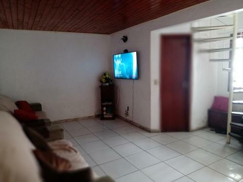 Minha Casa , Sua Casa