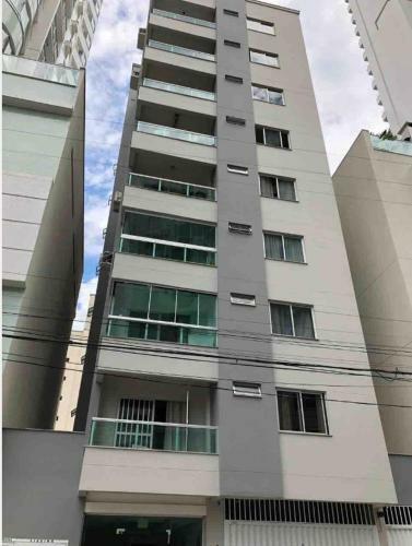 Apartamento Apto Pr�x A Praia Com AC Para 4 Pessoas