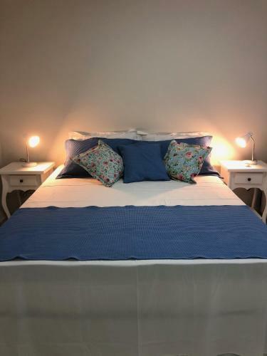 Fish Inn Hotel
