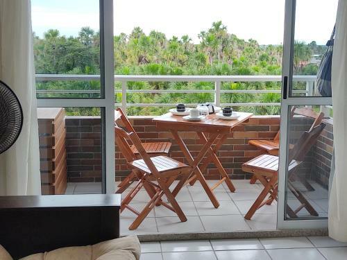 Apartamento Apt.tdo, Su�te., Sal., Coz. Varda., At� 5 Hospedes
