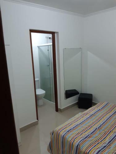 Apartamento Condom�nio Terra de Geliade