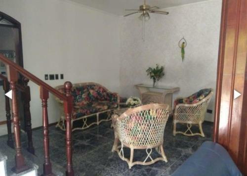 Casa Confort�vel A 300 Metros Da Praia