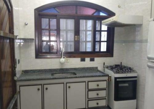 Casa Confort�vel A 300 Metros Da Praia