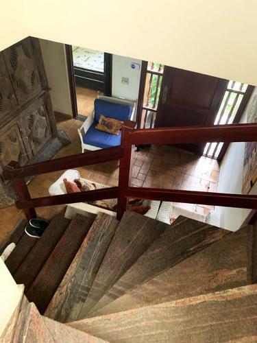 Sobrado Com Wifi, Piscina E Churrasq Em Riviera