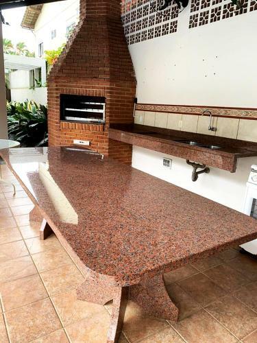 Sobrado Com Wifi, Piscina E Churrasq Em Riviera