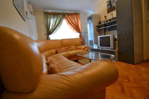 City Inn Apartment On Novaya Bashilovka