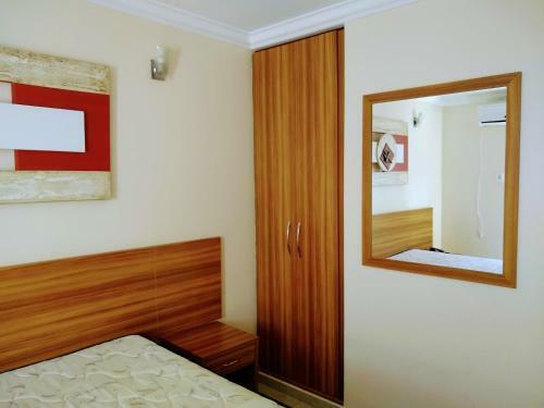 Condom�nio Diroma Resorts Internacional Flats