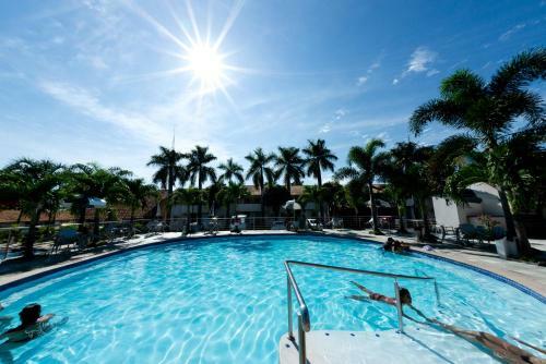 Condom�nio Diroma Resorts Internacional Flats