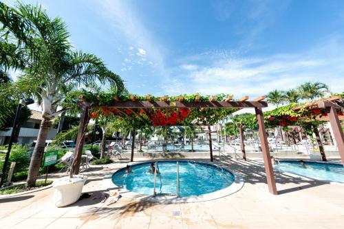 Condom�nio Diroma Resorts Internacional Flats