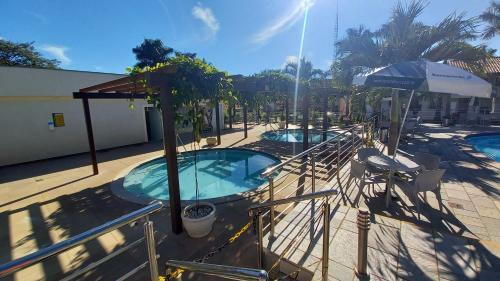 Condom�nio Diroma Resorts Internacional Flats