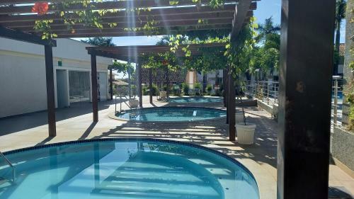 Condom�nio Diroma Resorts Internacional Flats