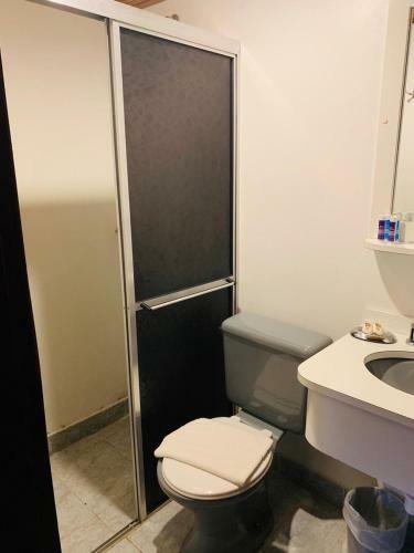 Hotel Apto Econ�mico