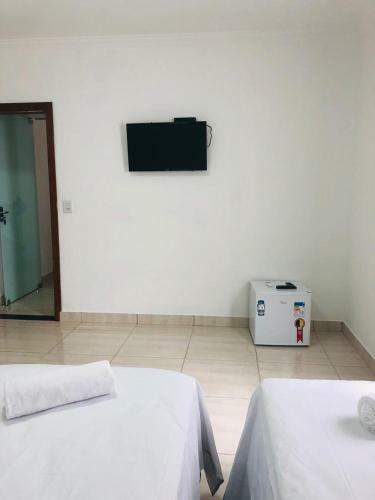 Hostal Suites Martins