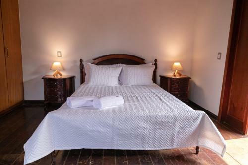 Hostal Pousada Para�so Dos Guimar�es