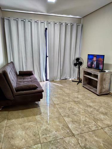 Apartamento Edif�cio Louise ? Apto 102