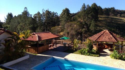 Hostal Pousada Colar De Ouro Chal�s