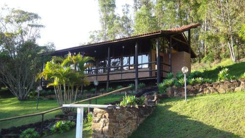 Hostal Pousada Colar De Ouro Chal�s
