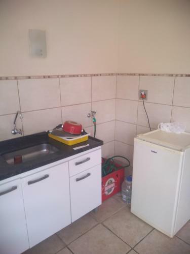 Kitinete Mobiliada Santa Felicidade Garagem J