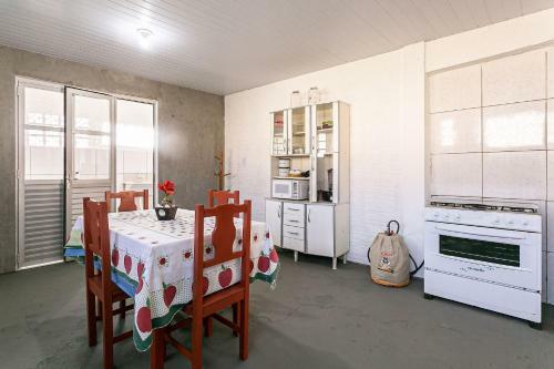 Casa Em P�tio Familiar 2 Qtos