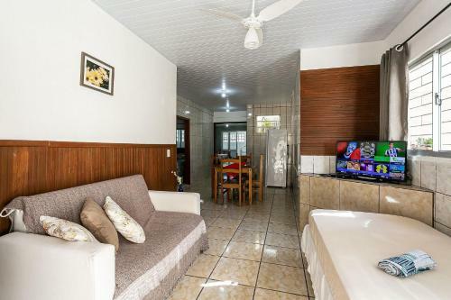 Casa Em P�tio Familiar 2 Qtos