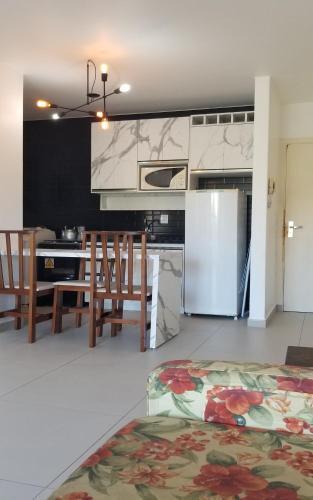 Apartamento Lexus Residence Apto 104