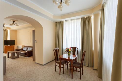 Hotel Svetlana Resort