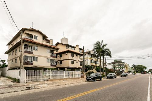 Apartamento Em Jurer� Moderno E Completo. Ja05