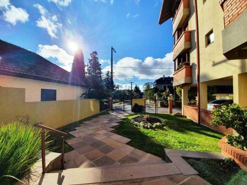 Apartamento 2 Suites Proximo Ao Centro - 500mts Rua Coberta