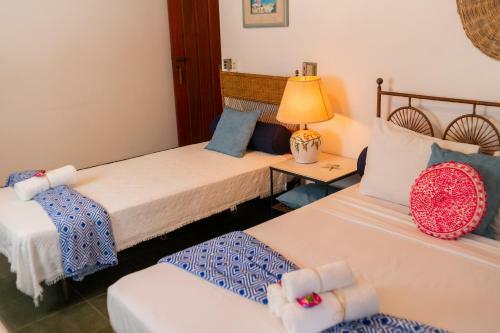 Hostal Canto Das Laranjeiras Beach Club Guaiuba