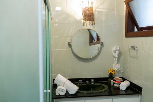 Hostal Canto Das Laranjeiras Beach Club Guaiuba