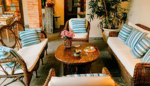 Hostal Canto Das Laranjeiras Beach Club Guaiuba