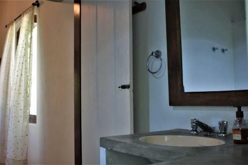 Apartamento Cachoeira E Praia Em Siri�ba