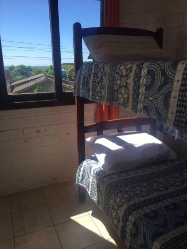 Apartamento Padang Surf Hostel Camping