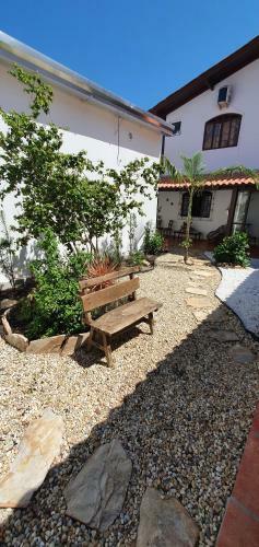 Praia Brava Guest House Su�tes