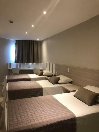 Jandira Premi�r Hotel