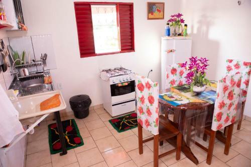 Excelente Apartamento - Fam�lia Mangas Monteiro