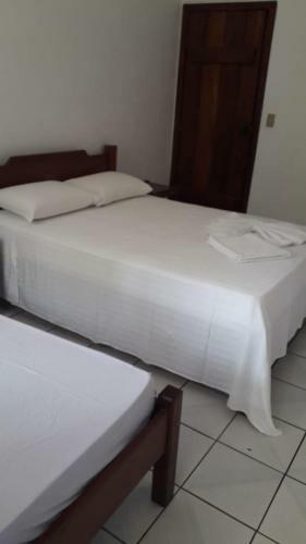 Hostal Pousada Ponta Da Baleia