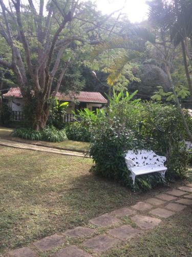 Hostal Pousada Jardim Secreto