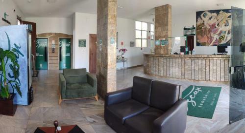 Hotel Oscar Econ�mico