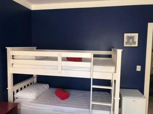 Hostal Mundo Livre Guest House